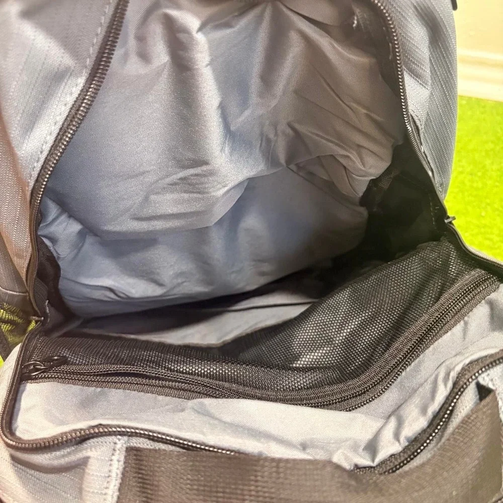 NEW Nike Memphis Track & Field Swoosh Backpack School Bag Gray